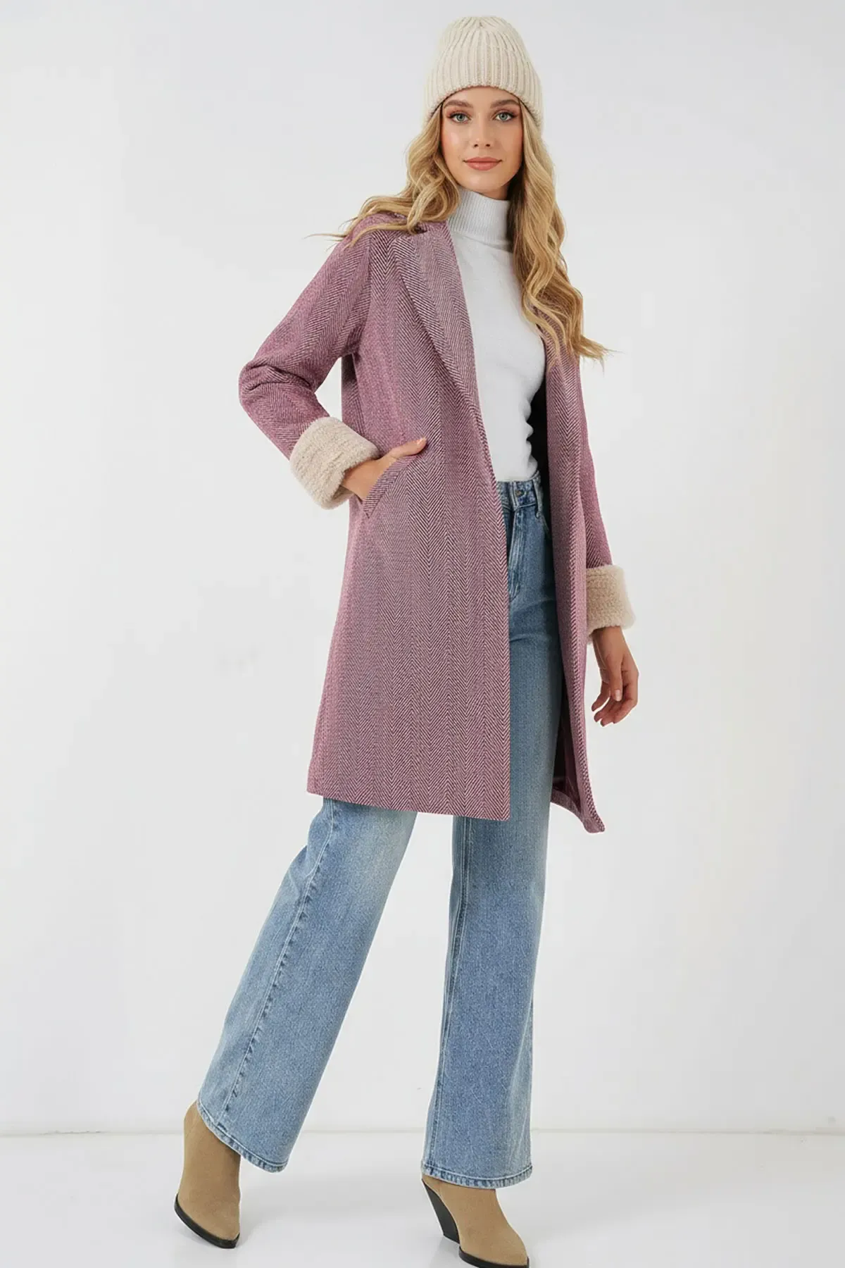 9145 Kadın Kolları Tüylü Balık Sırtı Kaşe Kaban - Bordo