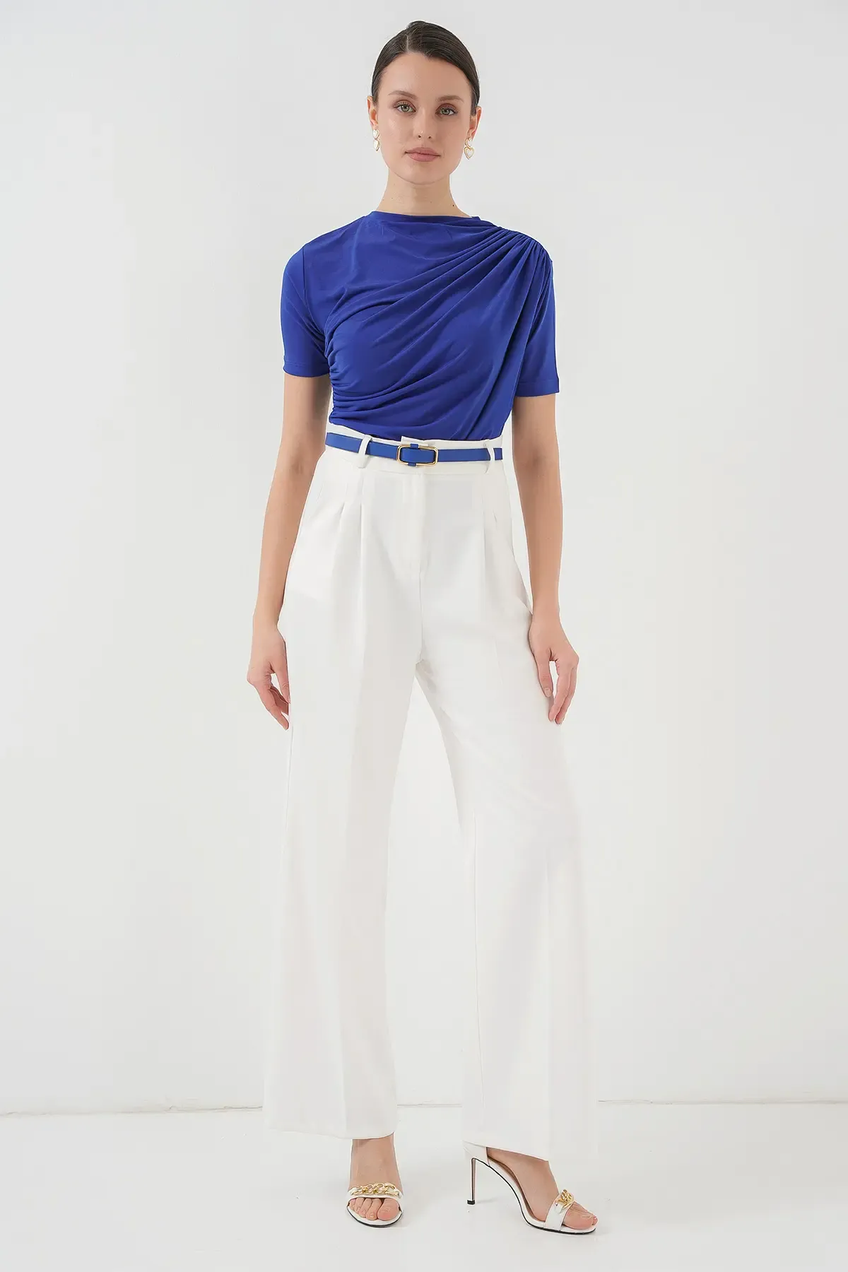 Büzgü Detaylı Kısa Kol Sandy Bluz 945 - Saks