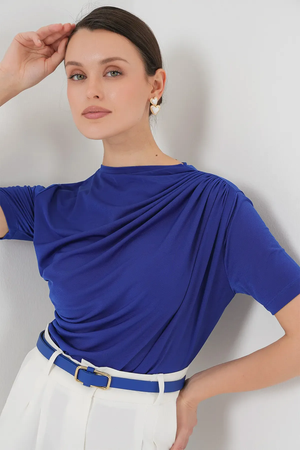 Büzgü Detaylı Kısa Kol Sandy Bluz 945 - Saks