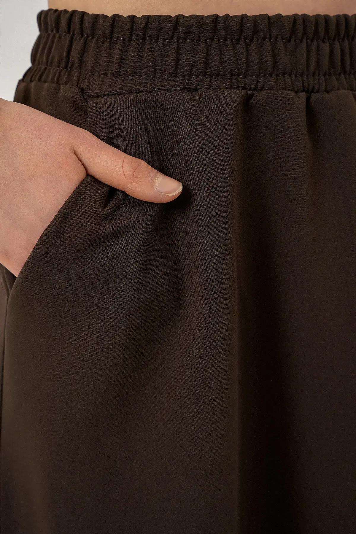 Kadın Beli Lastikli Uzun Etek 8072 - Kahverengi