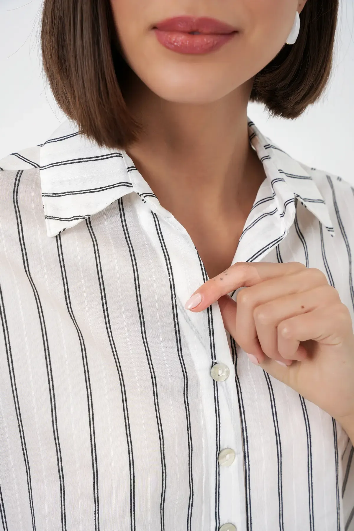 Kadın Çizgili Oversize Kısa Gömlek 20326 - B.Beyaz