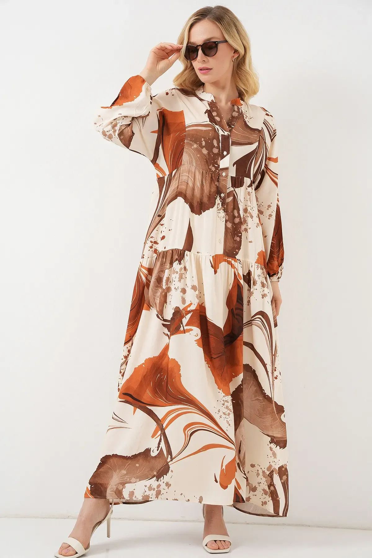 Kadın Desenli Uzun Tesettür Elbise 2585 - Kahverengi