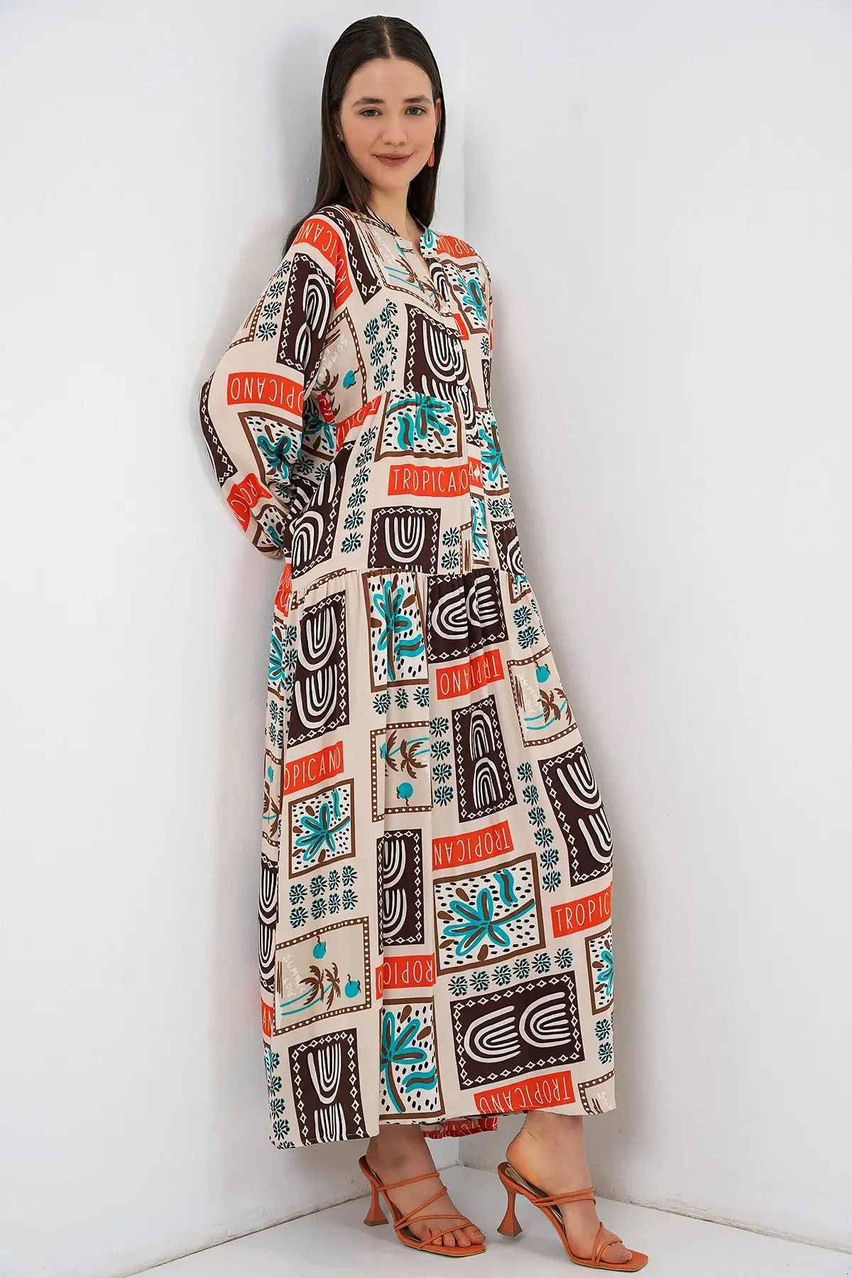 Kadın Desenli Uzun Tesettür Elbise 2585 - Koyu Kahve