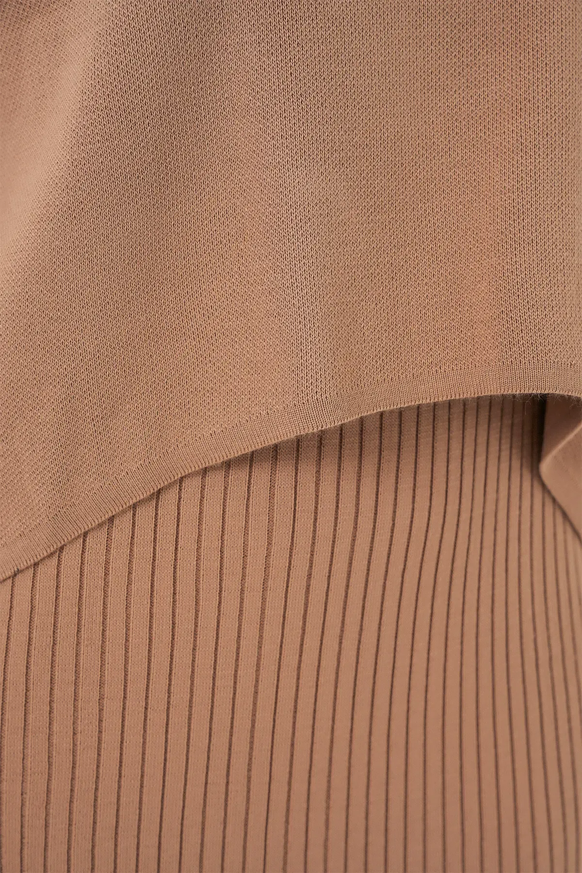 Kadın Kısa Kazaklı Triko Elbise 15958 - Camel