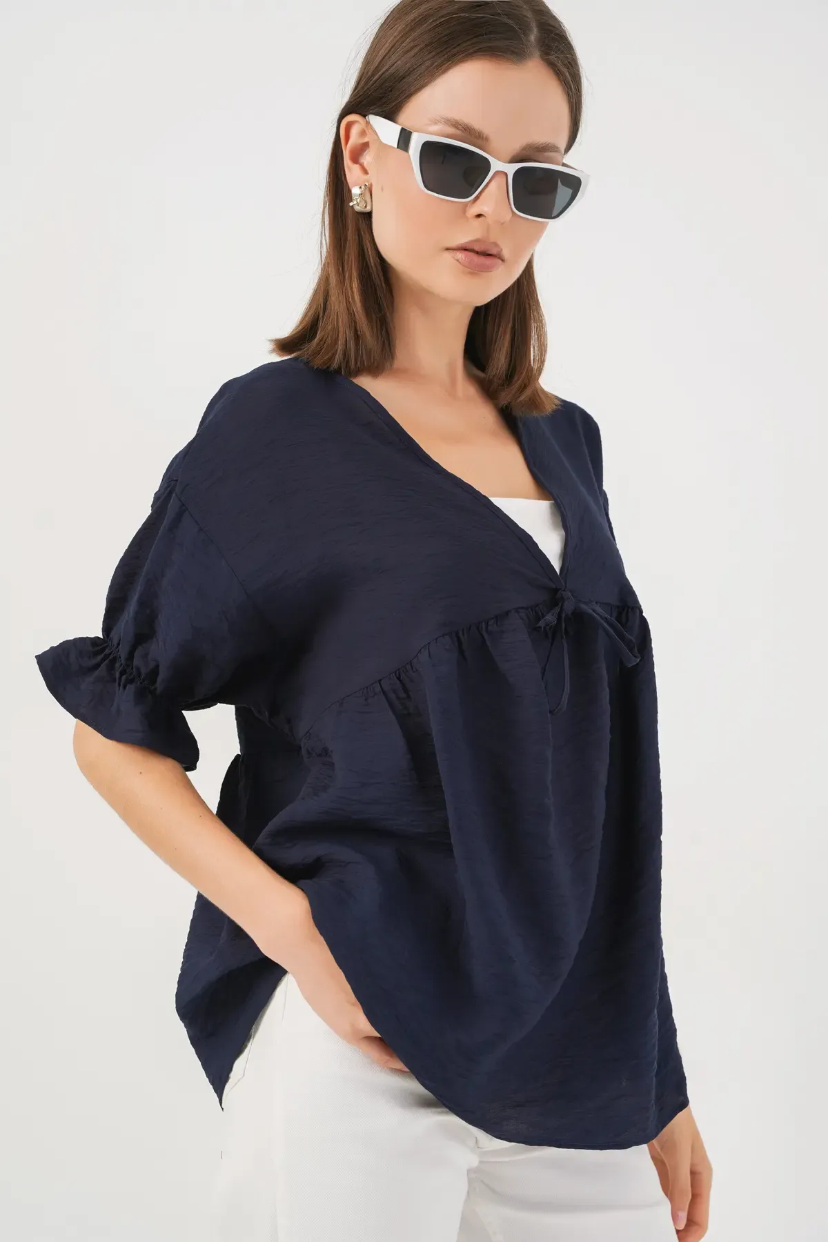 Kadın Önü Bağcıklı Kısa Kol Bluz 962 - Lacivert