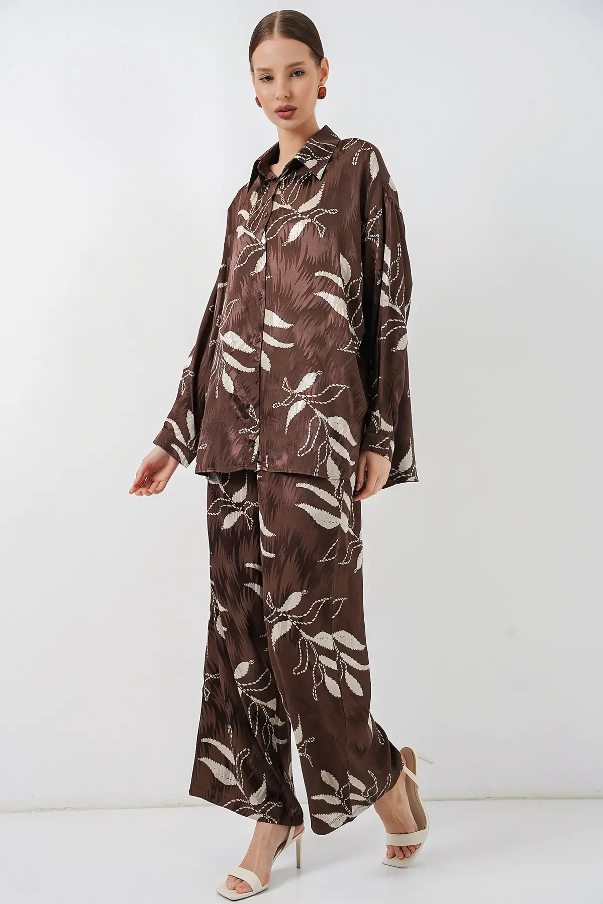 Kadın Uzun Jakalı Alt Üst İkili Takım 30089 - Kahverengi