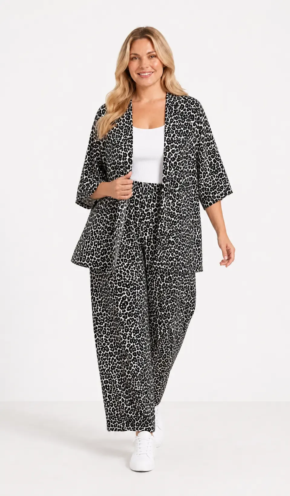 Kadın Büyük Beden Leopar Desenli Bej Kimono Takım HZL26S-PR10181