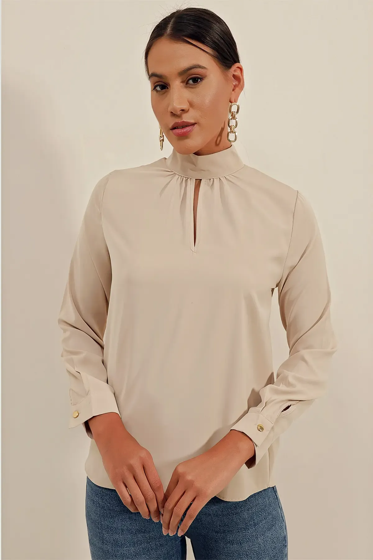 0418 Pencere Detaylı Bluz - Bej