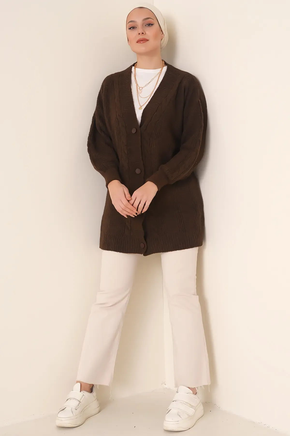 15768 Tesettür Triko Hırka - Kahverengi