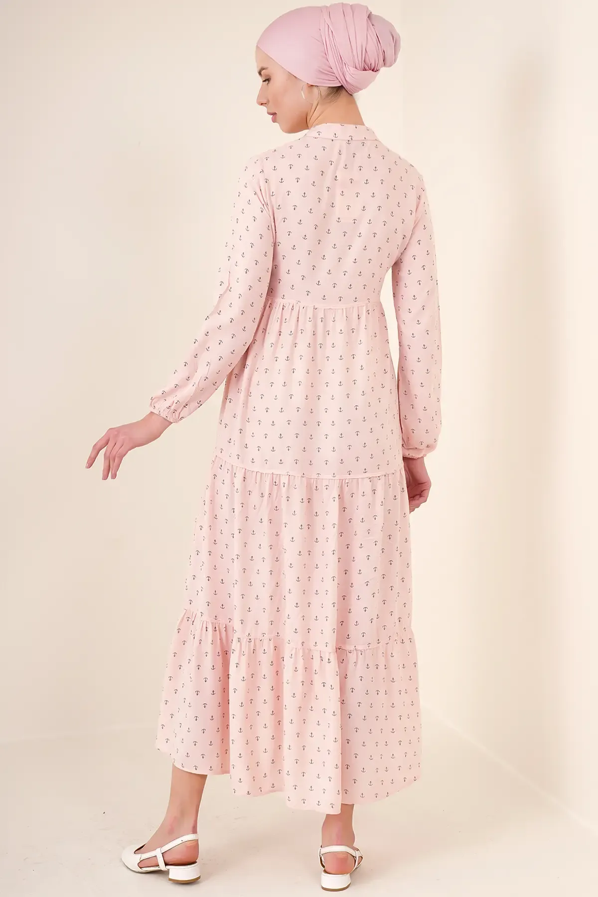 1627 Yaka Bağcıklı Tesettür Elbise - Pudra