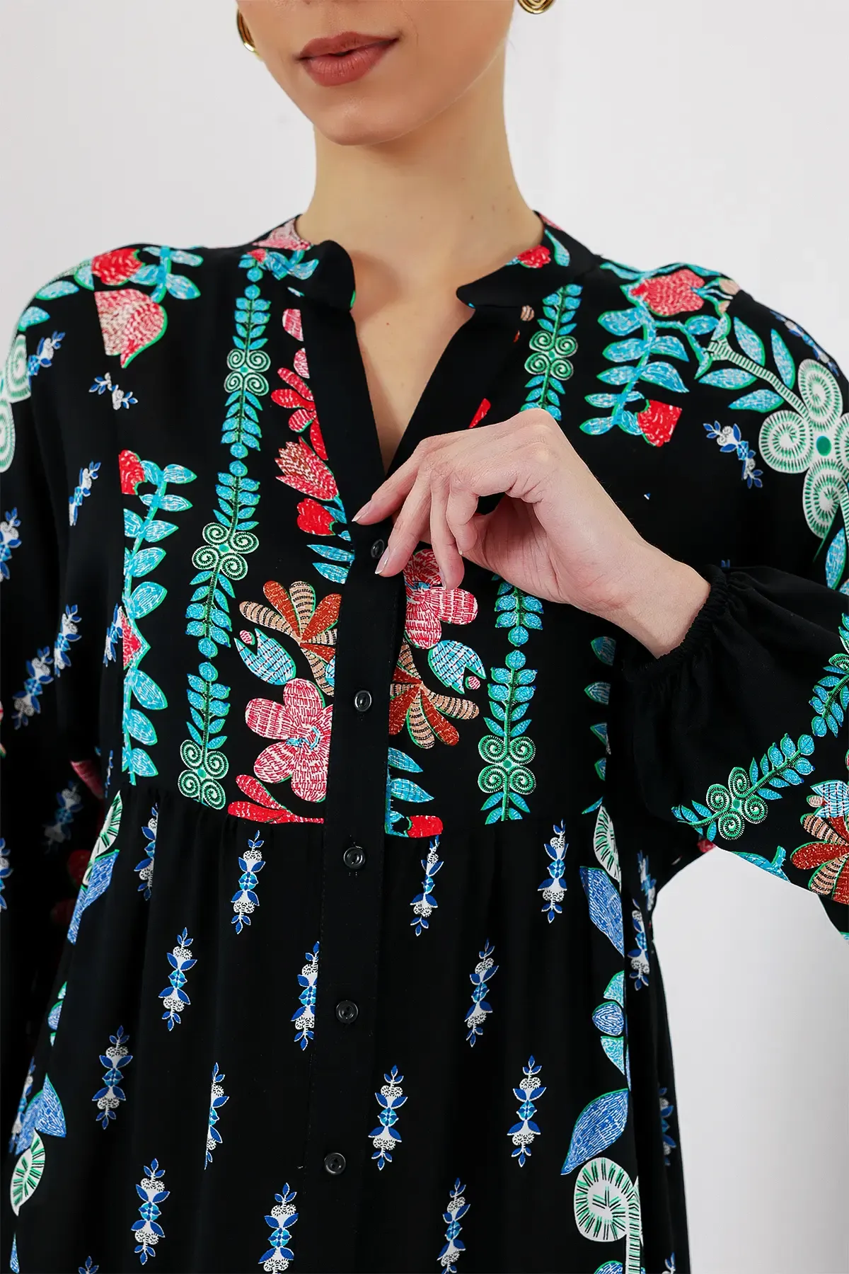 2423 Otantik Desenli Tesettür Elbise - Siyah -  Mint