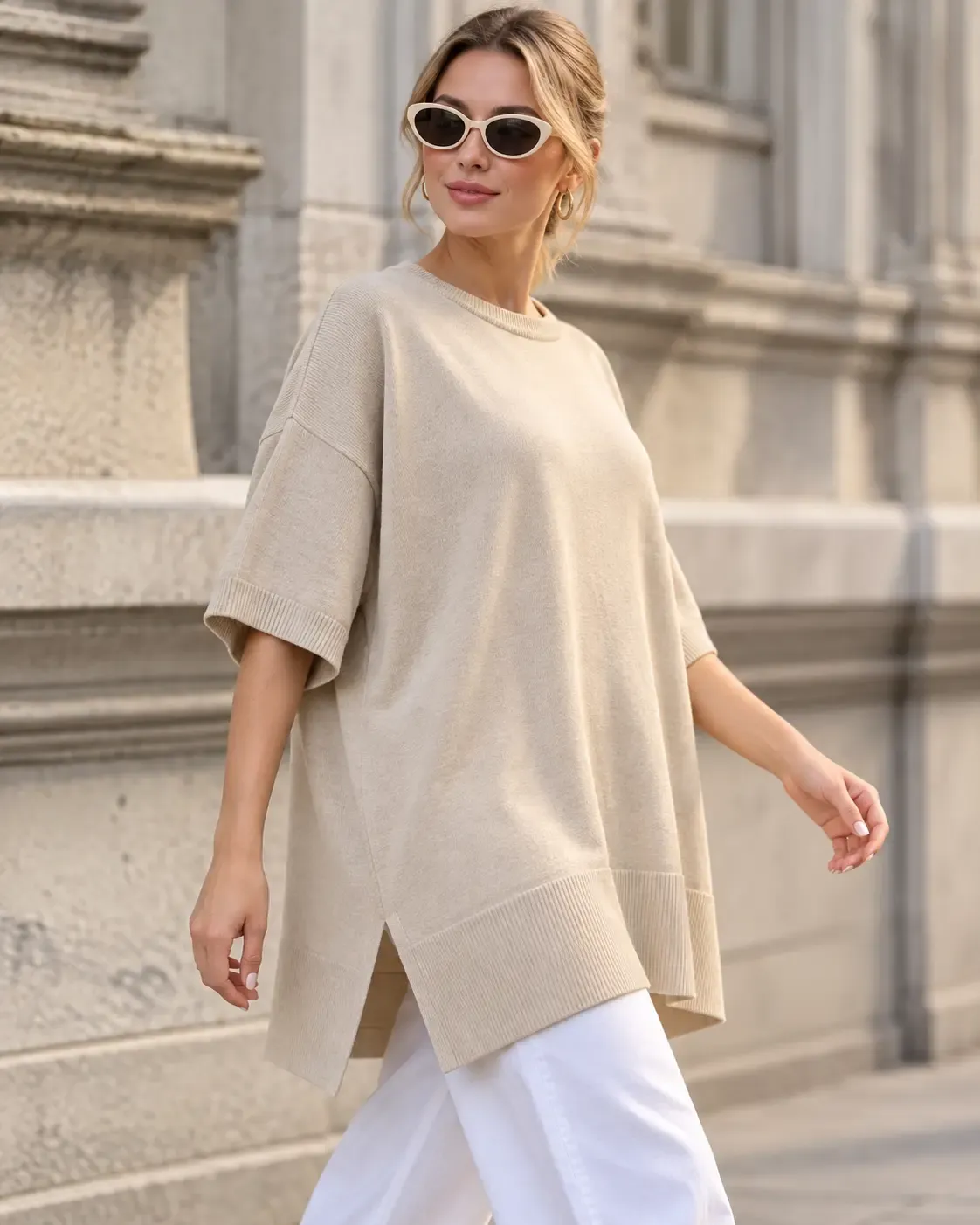 Kadın Bej Oversize Yandan Yırtmaçlı Uzun Yumuşak Dokulu Triko Kazak HZL28W-WM3390