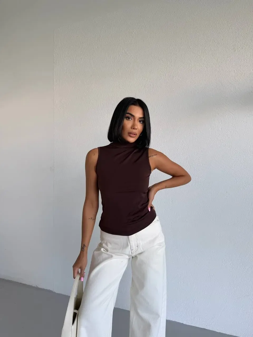 Kadın Kahverengi Balıkçı Yaka Sıfır Kol Sandy Crop Bluz HZL26S-FRY123931