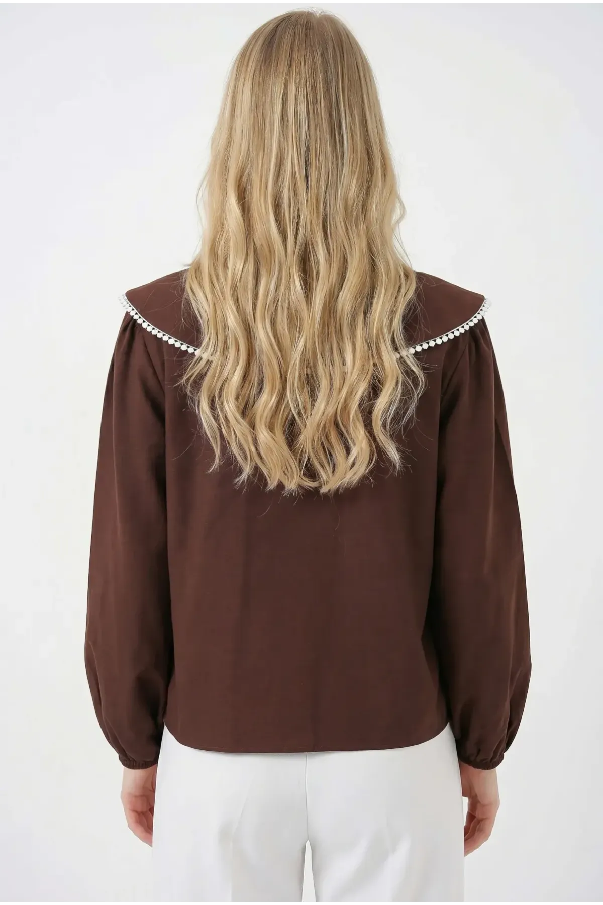 Kadın Kahverengi Bebe Yaka Düğmeli Şık Günlük Gömlek HZL26S-BD1203141