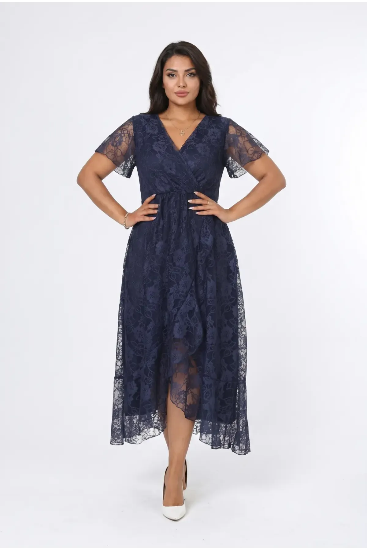 Kadın Lacivert Büyük Beden V Yaka Astarlı Dantel Detaylı Şık Abiye Elbise HZL26S-PR11071