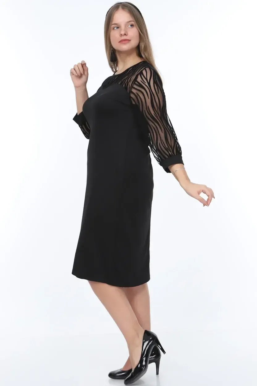 Kadın Siyah Büyük Beden Flok Kol Elbise HZL26S-PR11161