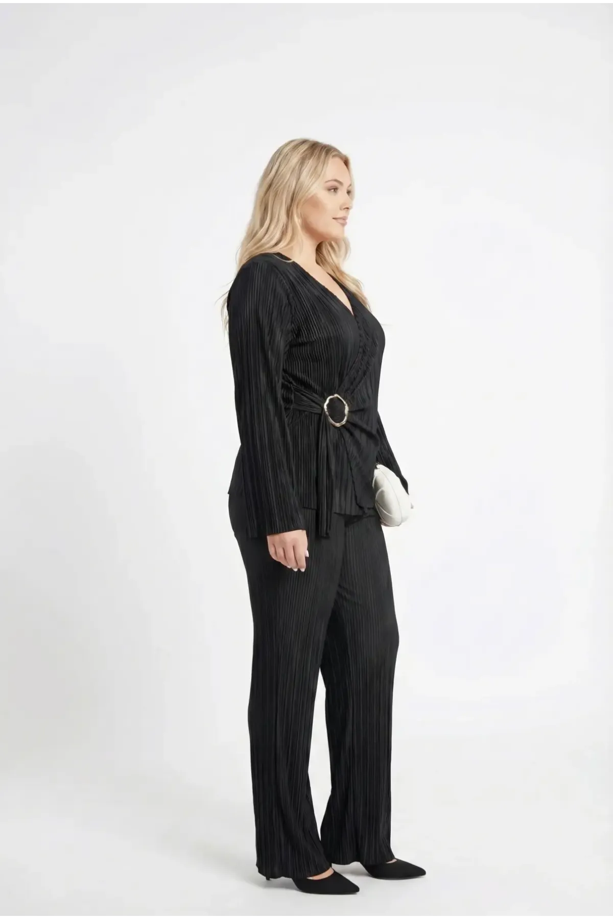 Kadın Siyah Büyük Beden Toka Detaylı Pliseli Alt Üst Abiye Takım HZL26W-PR10101