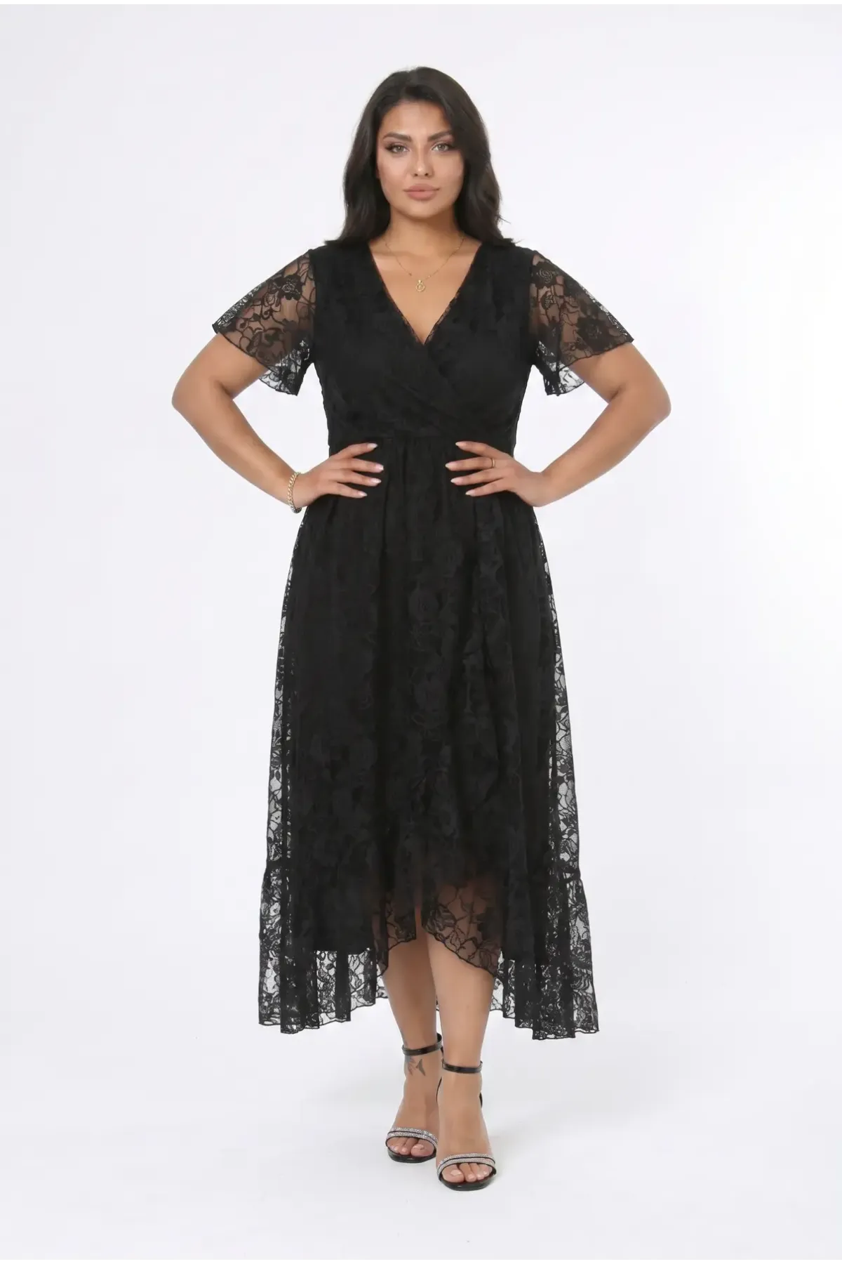 Kadın Siyah Büyük Beden V Yaka Astarlı Dantel Detaylı Şık Abiye Elbise HZL26S-PR11071