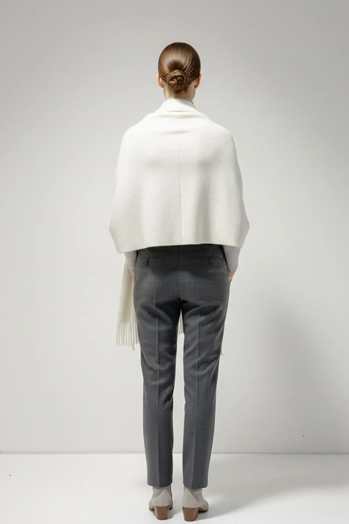 Kadın Yumuşak Dokulu Kalın Şal Atkı 15951 - B.Beyaz