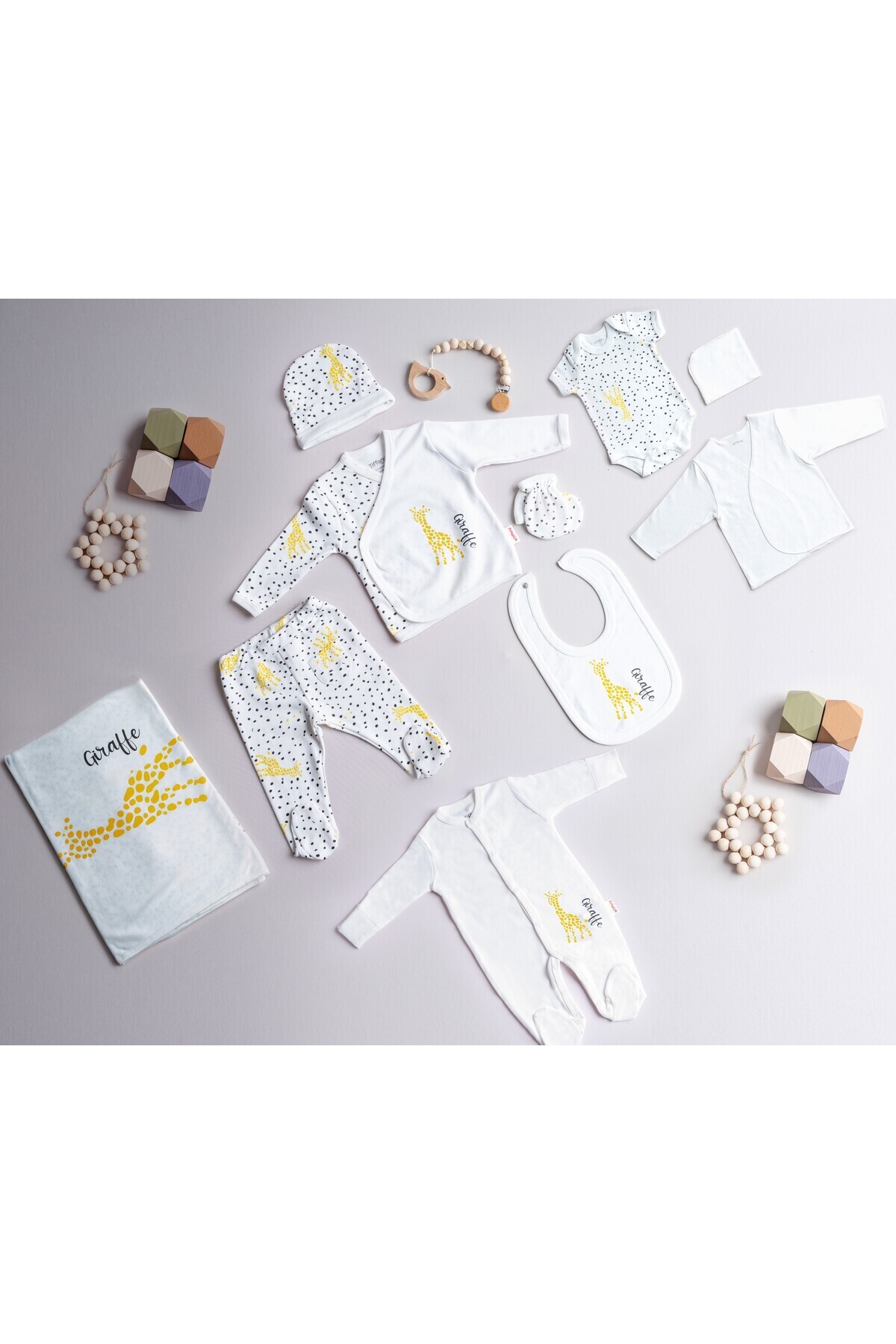 Bebek Unisex Zürafa Temalı 10Lu Hastane Çıkışı HZL22S-TFN111011