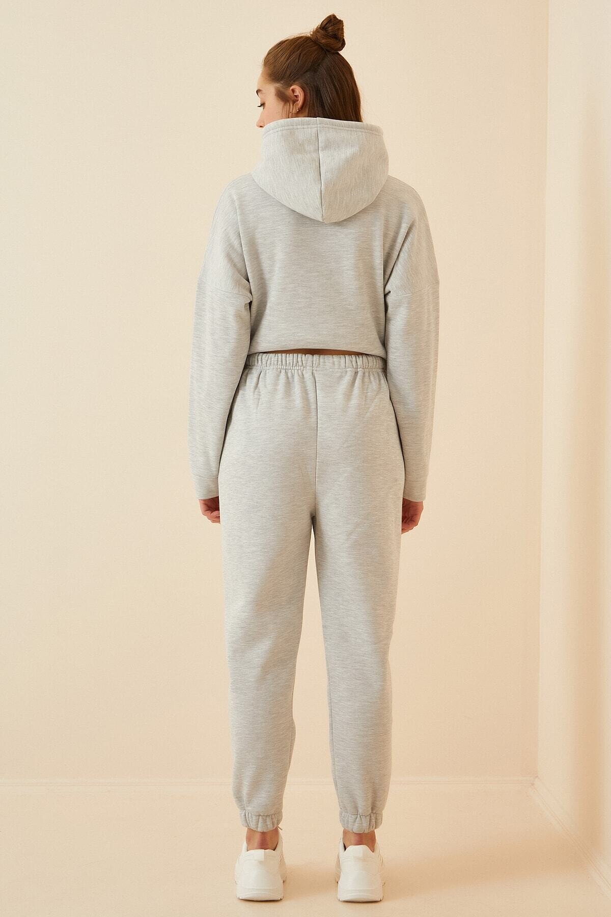 Kadın Açık Gri Oversize Kapüşonlu Polarlı Eşofman Takımı HZL22W-BD1553231