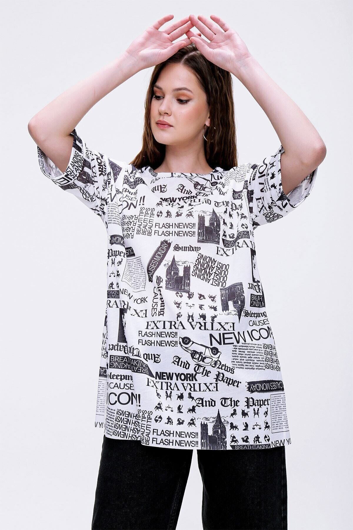 Kadın Beyaz Bisiklet Yaka Yandan Yırtmaçlı Kolu Katlı Oversize Örme T-shirt Hzl22s-bd142991