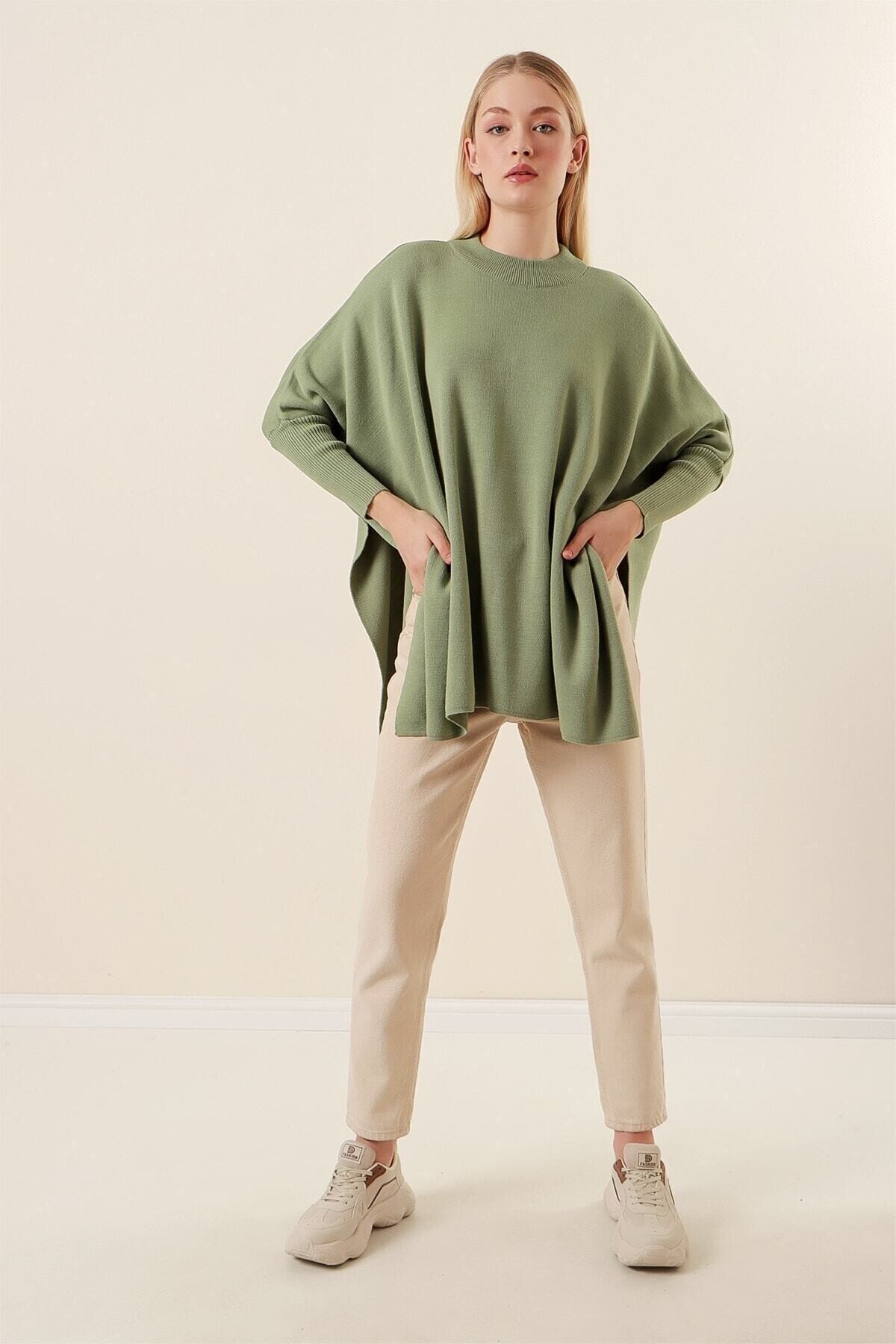 Kadın Çağla Yeşili Oversize Yırtmaçlı Panço Triko Kazak Hzl23w-bd1100761