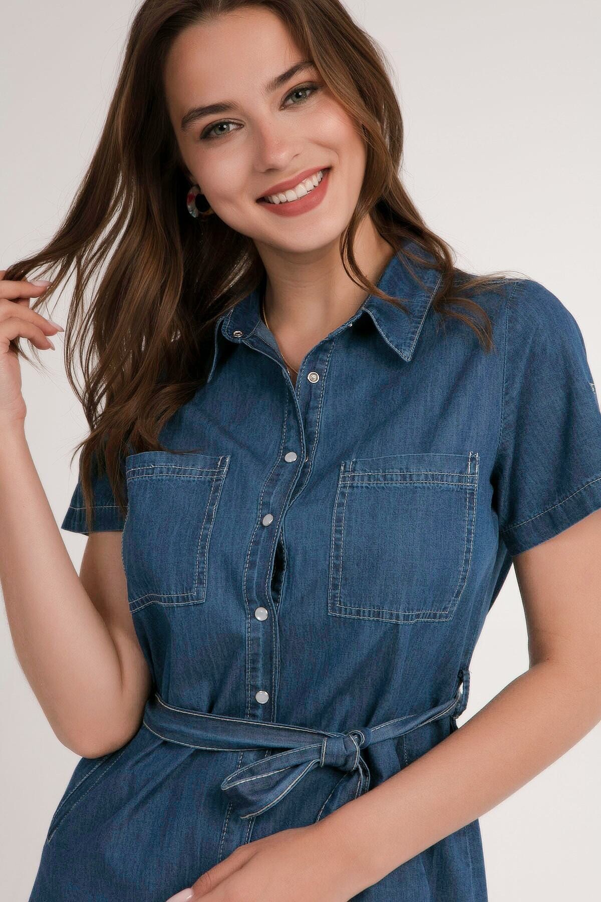 Kadın Denim Kuşaklı Kısa Kollu Önden Çıt Çıt Kapamalı Kot Elbise HZL22S-BD156411