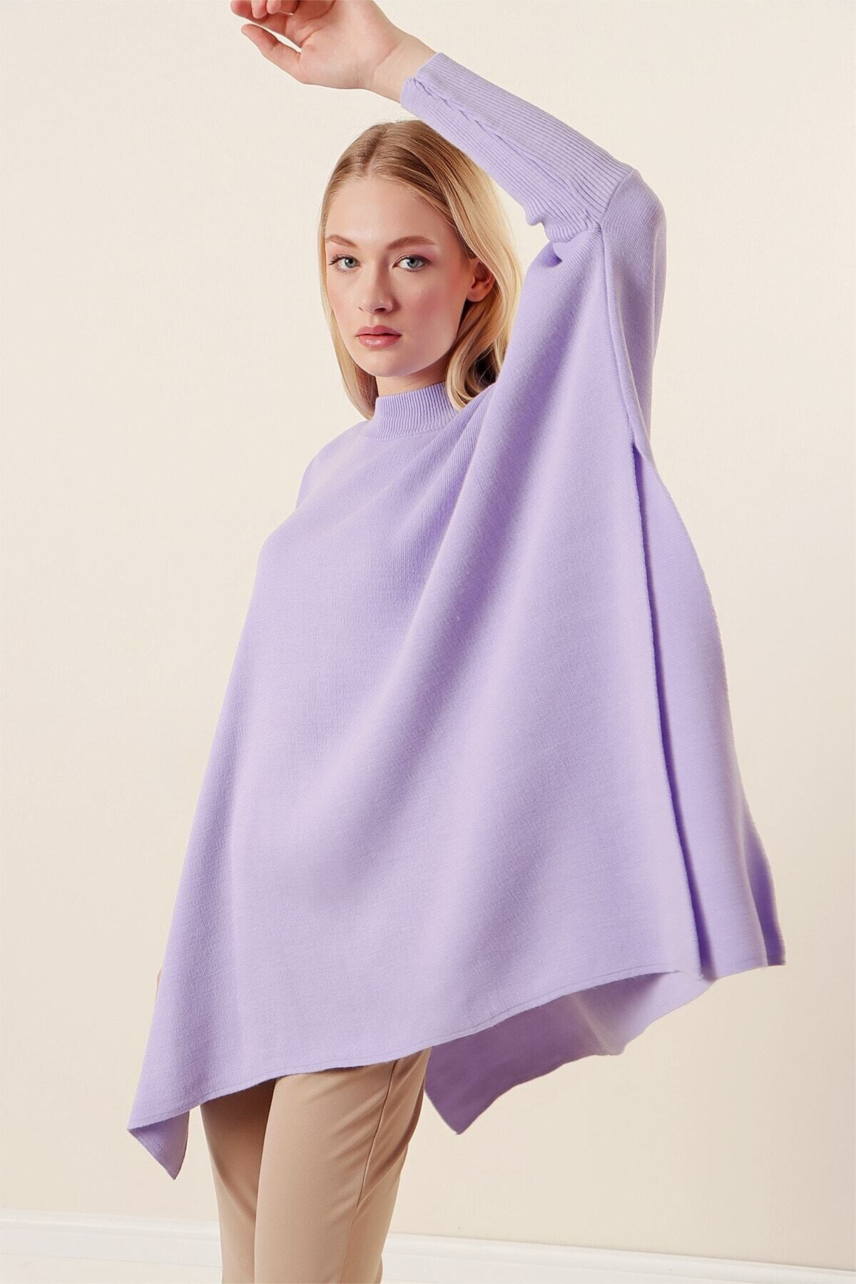 Kadın Lila Oversize Yırtmaçlı Panço Triko Kazak  HZL23W-BD1100761
