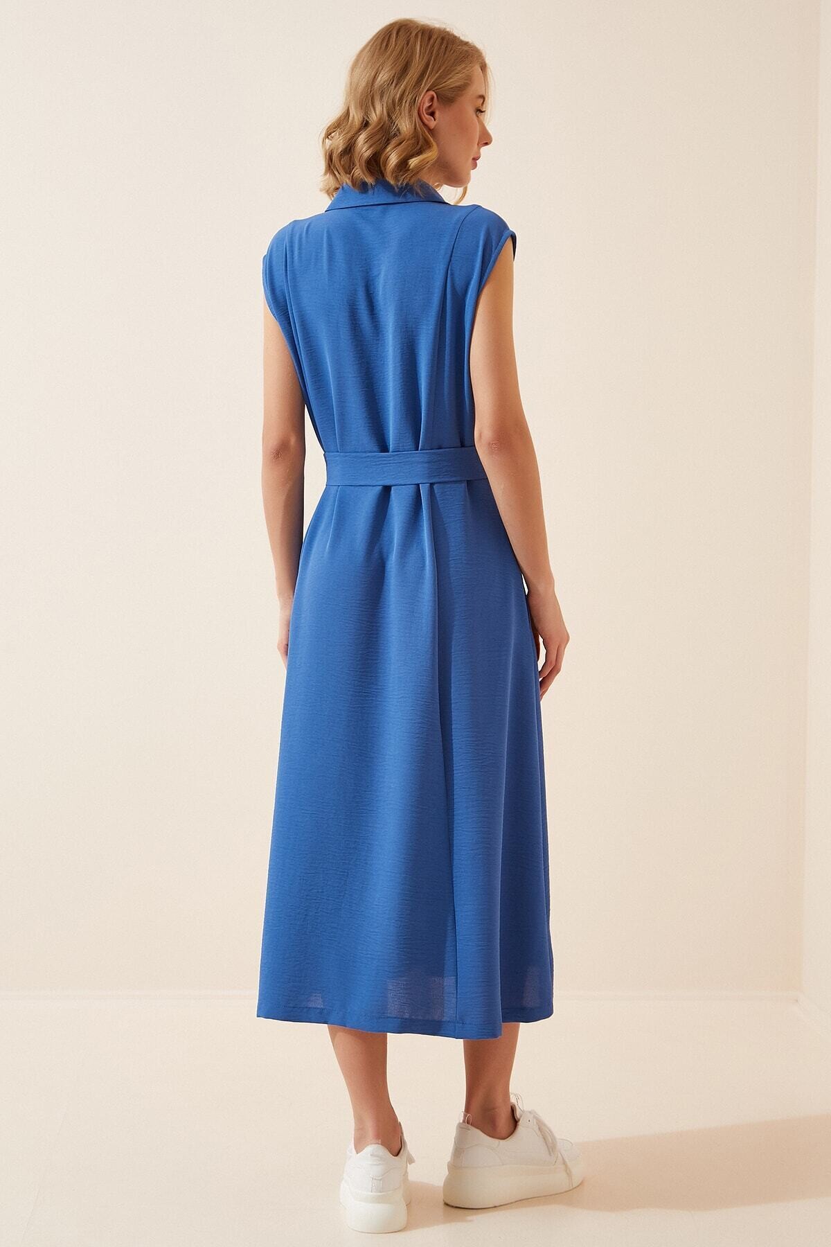 Kadın Mavi Gömlek Yaka Düğmeli  Kuşaklı Gizli Cepli Kolsuz Ayrobin Gömlek Elbise HZL22S-BD122261