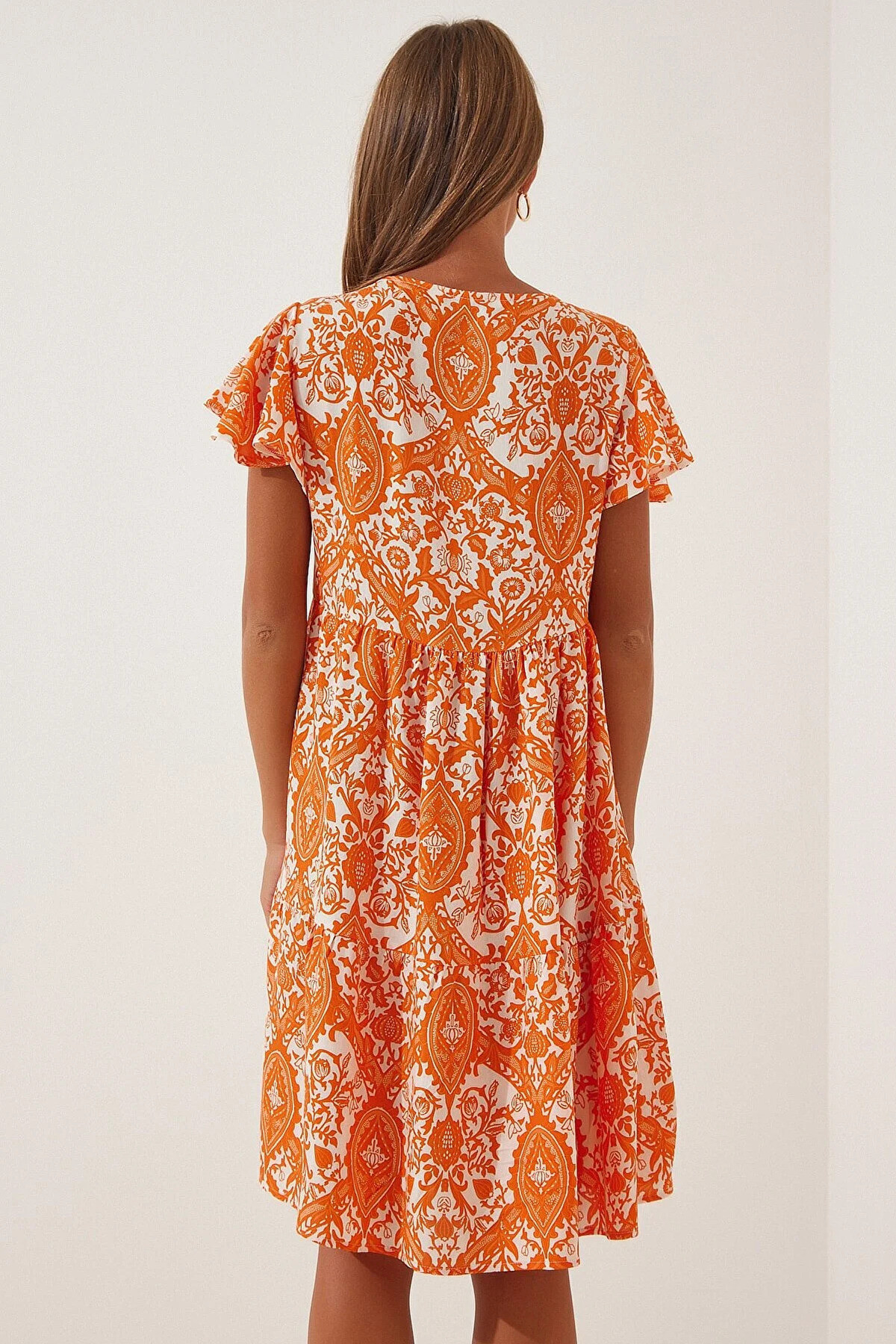 Kadın Oranj Etnik Desenli V Yaka Yazlık Viskon Kısa Elbise HZL22S-BD123521