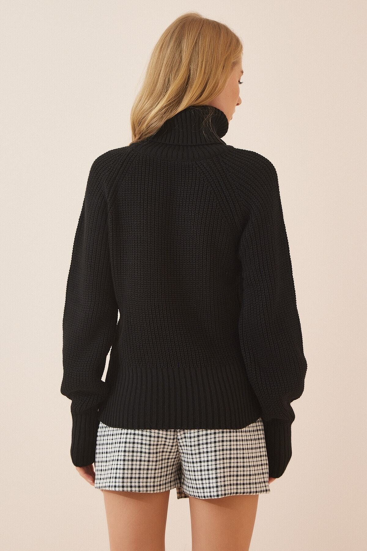 Kadın Siyah Boğazlı Hafif Oversize Triko Balıkçı Yaka Kazak HZL23W-BD1101291