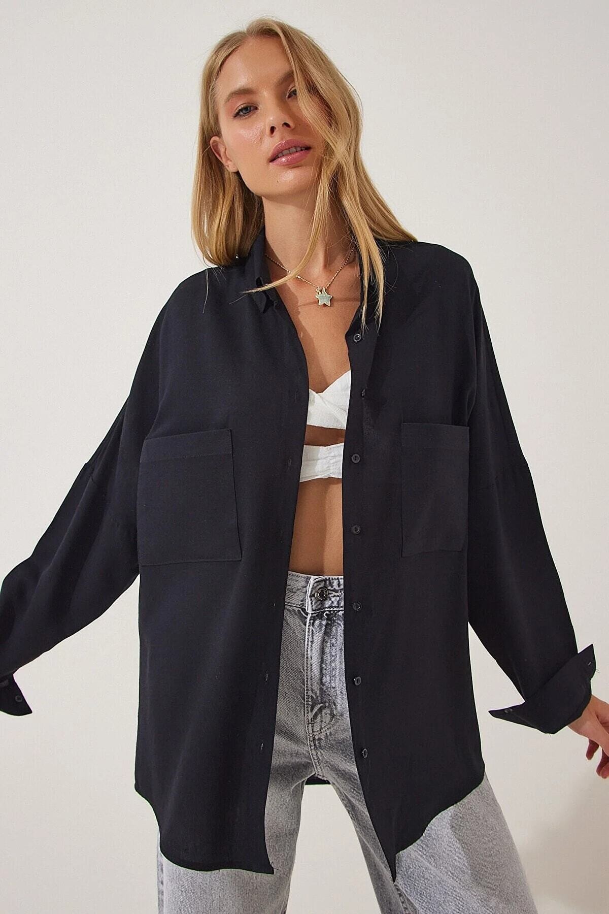 Kadın Siyah Oversize Çift Cepli Keten Gömlek HZL22S-BD1201261