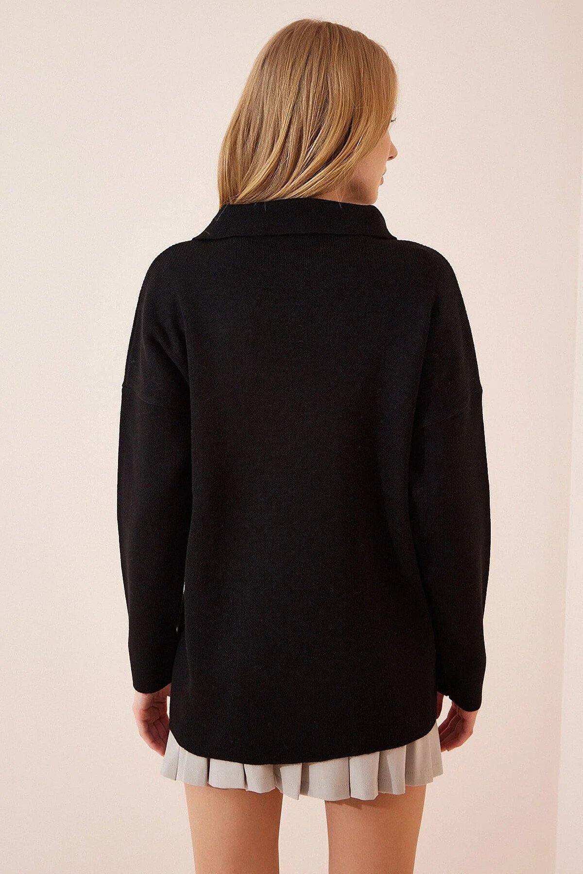 Kadın Siyah Polo Yaka Fermuarlı Oversize Triko Kazak  HZL23W-BD1101441