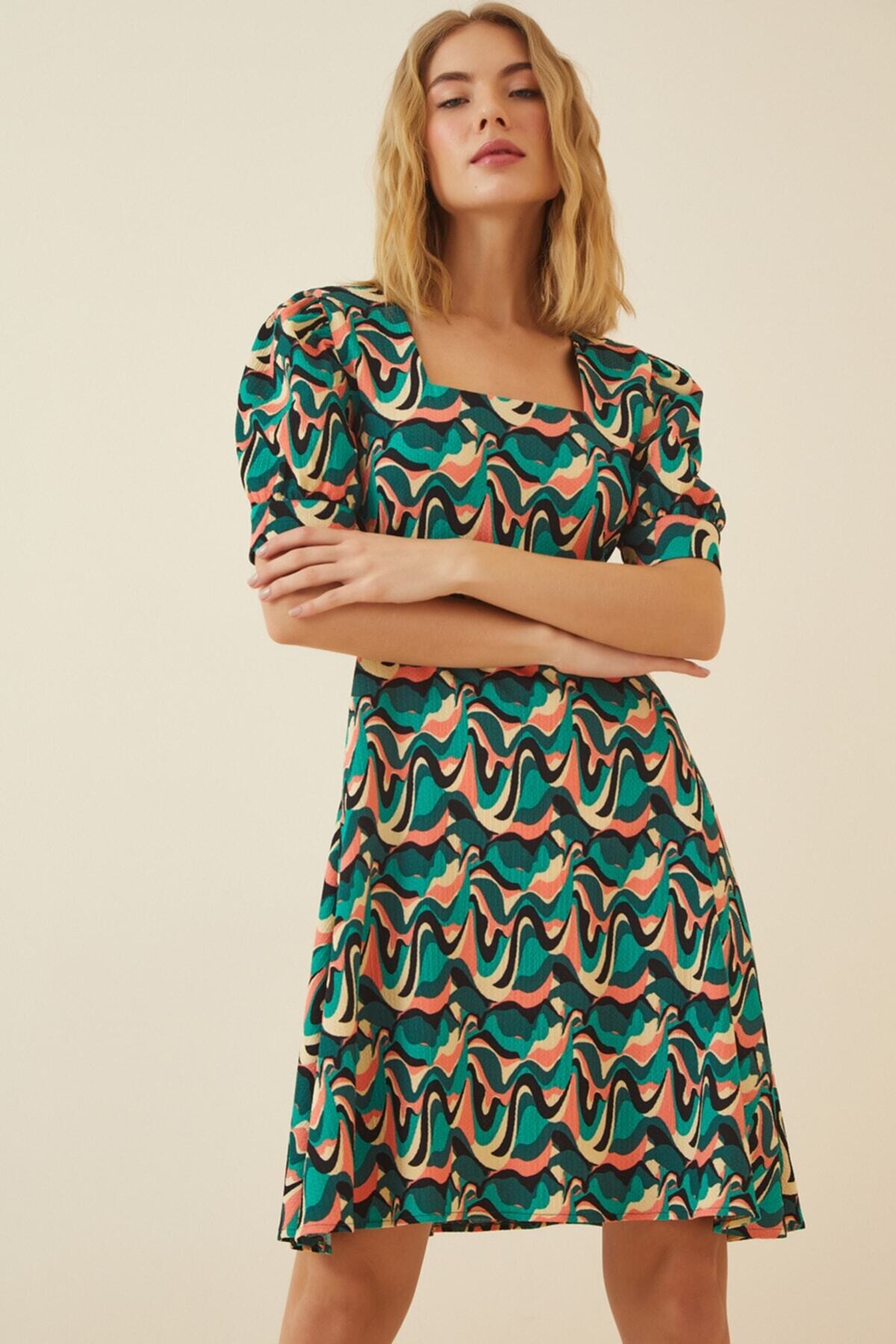 Kadın Yeşil Desenli Kısa Kol Kare Yaka Kloş Dokuma Elbise HZL22S-BD123341