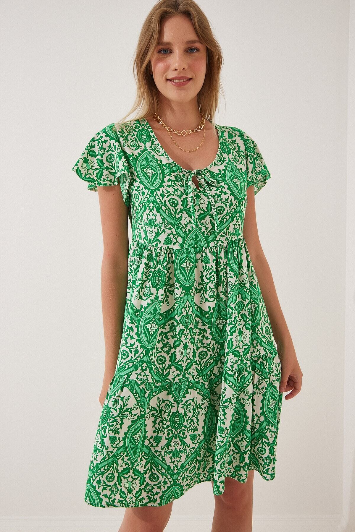 Kadın Yeşil Etnik Desenli V Yaka Yazlık Viskon Kısa Elbise HZL22S-BD123521