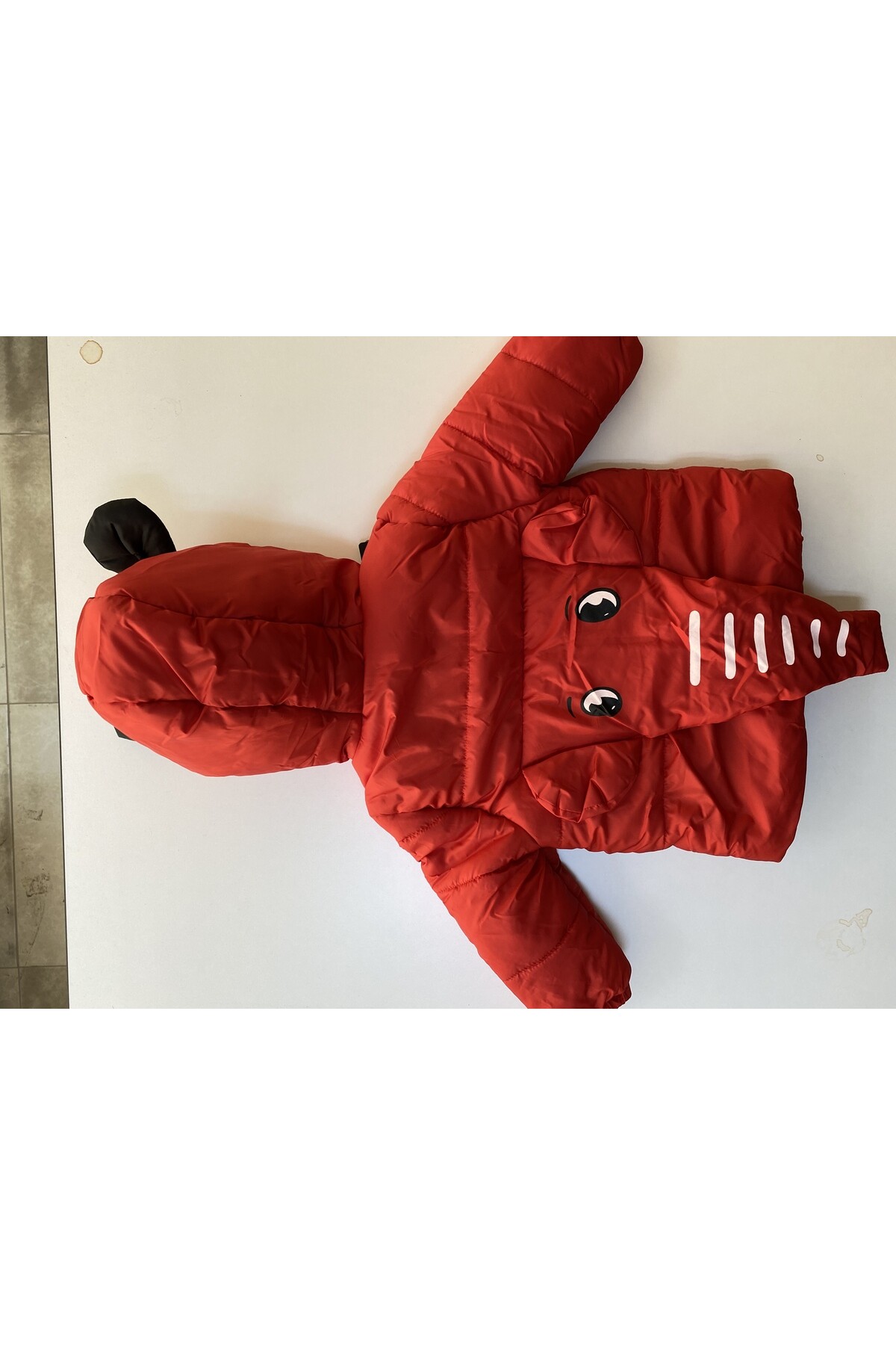 Çocuk Kaban 1-5 Yaş Kışlık Şişme Astarlı Kapüşonlu Arkasında Fil Figürlü Kırmızı Mont HZL22W-M21316