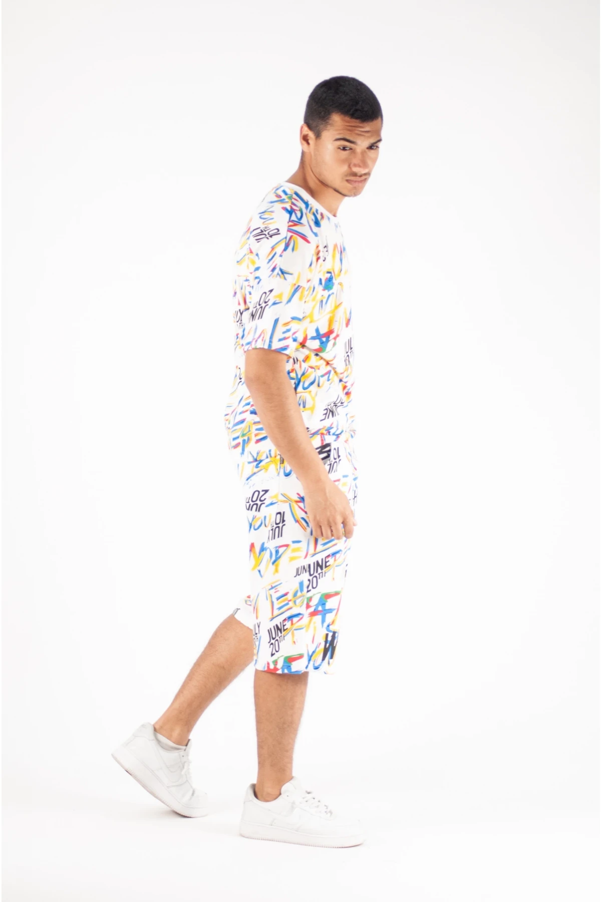 Erkek Beyaz Çok Renkli Desenli Alt Üst İkili Takım HZL23S-MXC132031