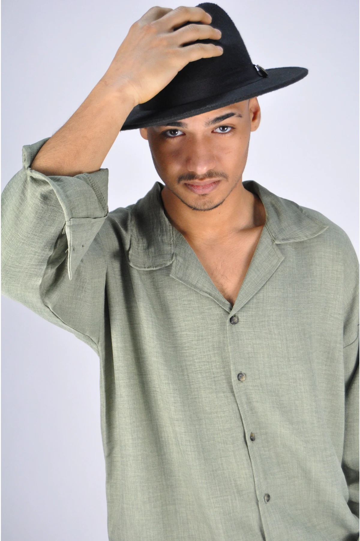 Erkek Haki Ceket Yaka Oversize  Düğmeli Basic Gömlek HZL23S-MXC132001