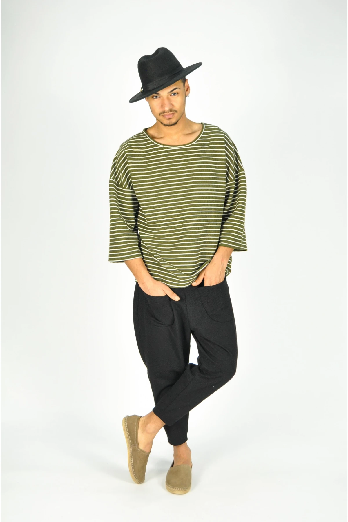 Erkek Siyah Önden Cepli  Bol Kesim Şalvar Tip Eşofman Altı HZL23S-MXC17142-11