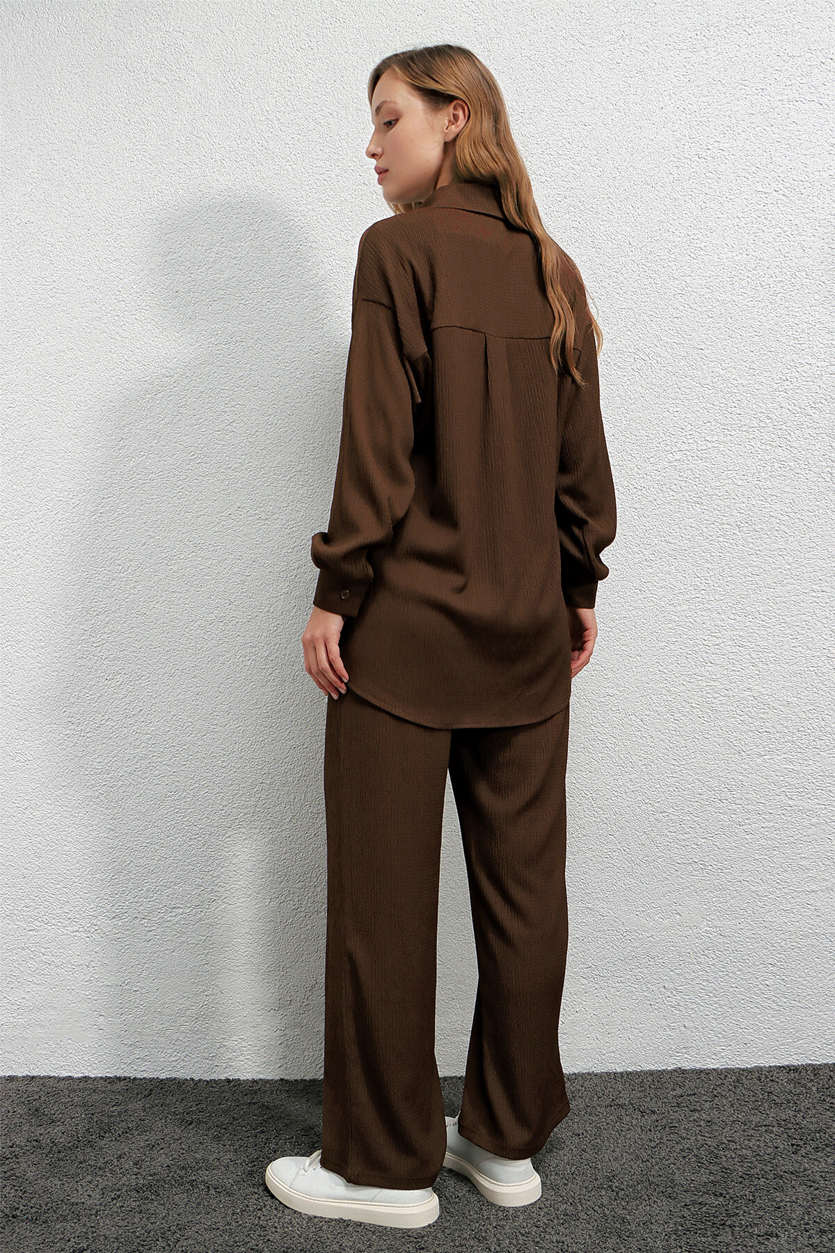 Hazelin Kadın Çikolata Oversize Alt-Üst İkili Örme Takım HZL23W-BD158581