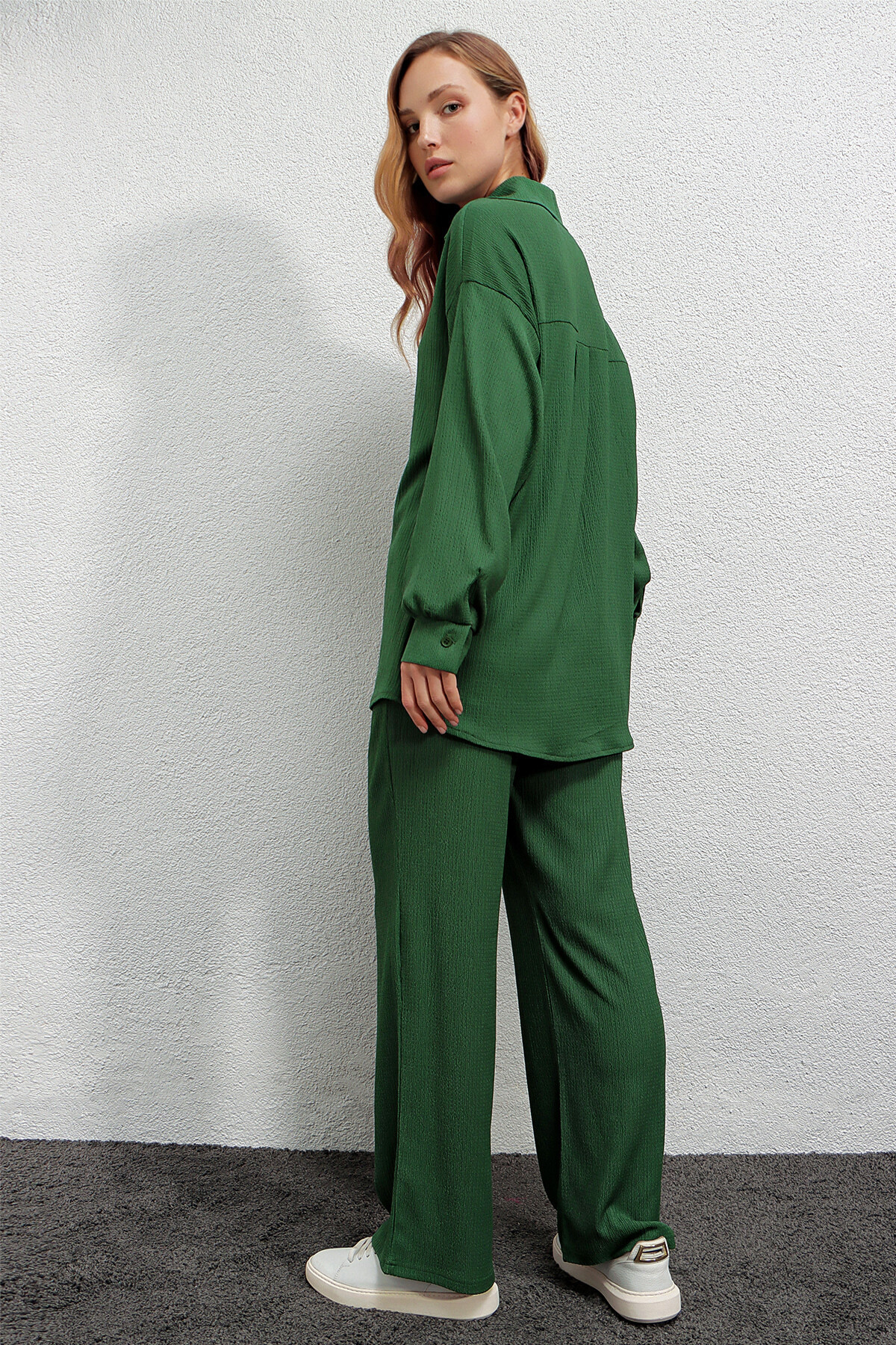 Hazelin Kadın Zümrüt yeşili Oversize Alt-Üst İkili Örme Takım HZL23W-BD158581