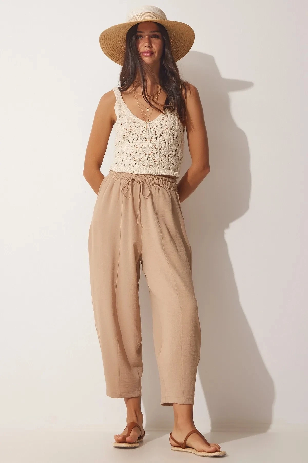 Kadın Bej Cepli Beli Lastikli Ayrobin Şalvar Pantolon HZL23S-BD165911