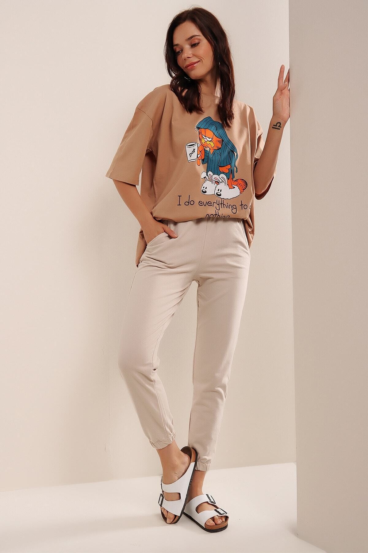 Kadın Bej Cepli Beli Paçası Lastikli Eşofman Altı HZL22W-BD1553661