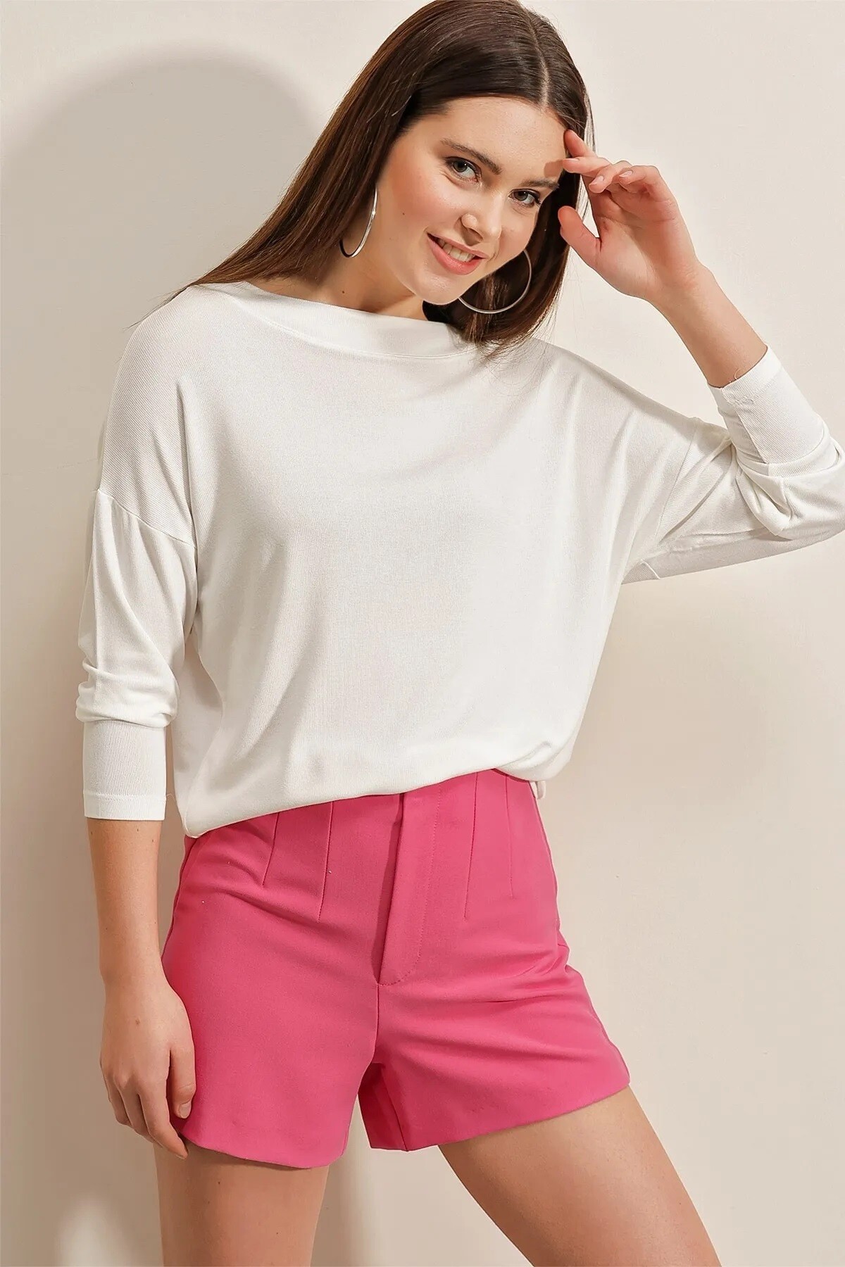 Kadın Beyaz Bisiklet Yaka Örme Bluz HZL23S-BD104691