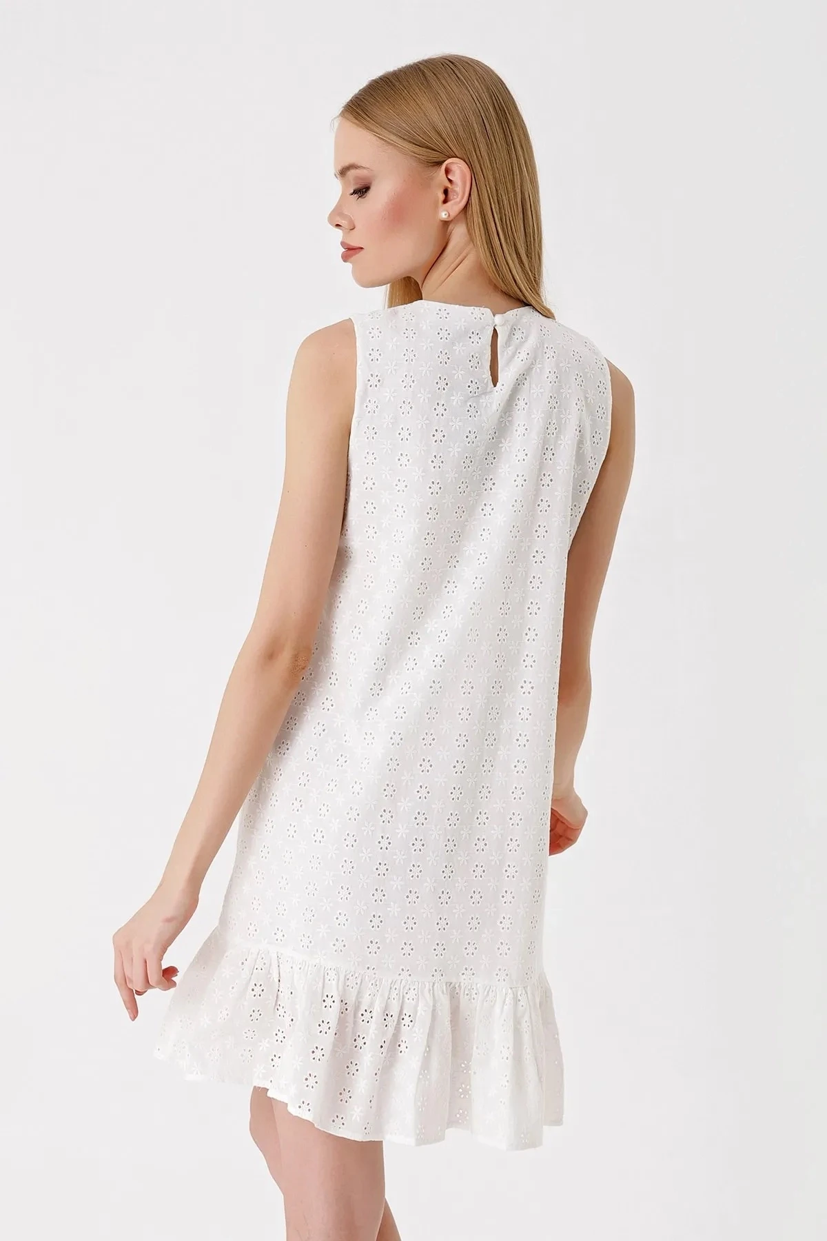 Kadın Beyaz V Yaka  Fistolu Mini Elbise HZL23S-BD123911