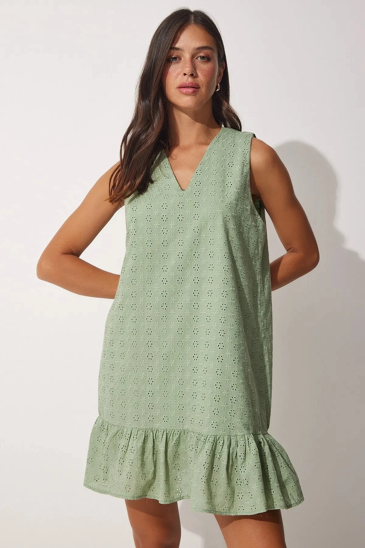 Kadın Çağla Yeşili V Yaka  Fistolu Mini Elbise HZL23S-BD123911