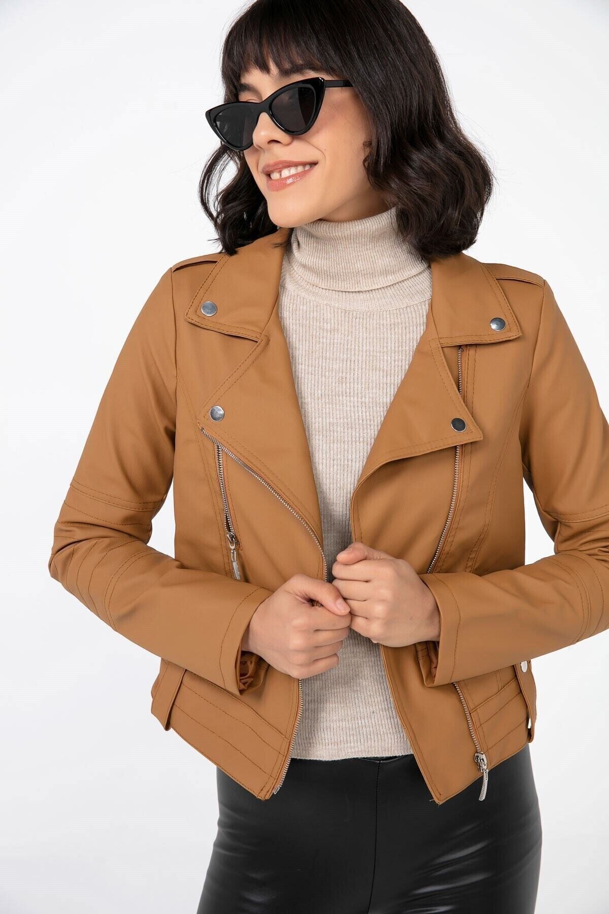 Kadın Camel Kısa Suni Deri Astarlı Biker Ceket HZL22W-BD110251