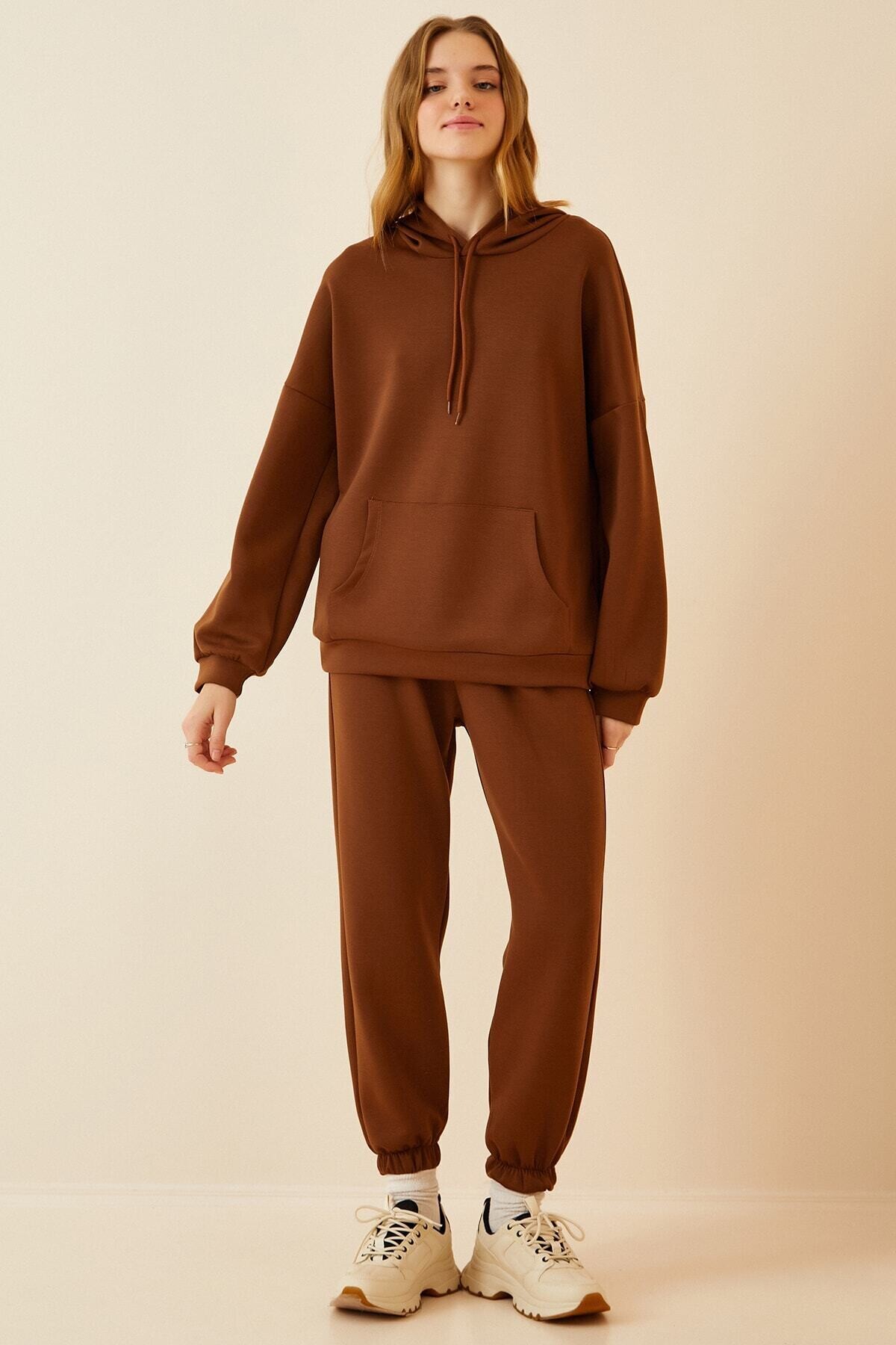 Kadın Çikolata Kapüşonlu Kanguru Cepli Bileği Lastikli Eşofman Takımı HZL22w-BD1553771
