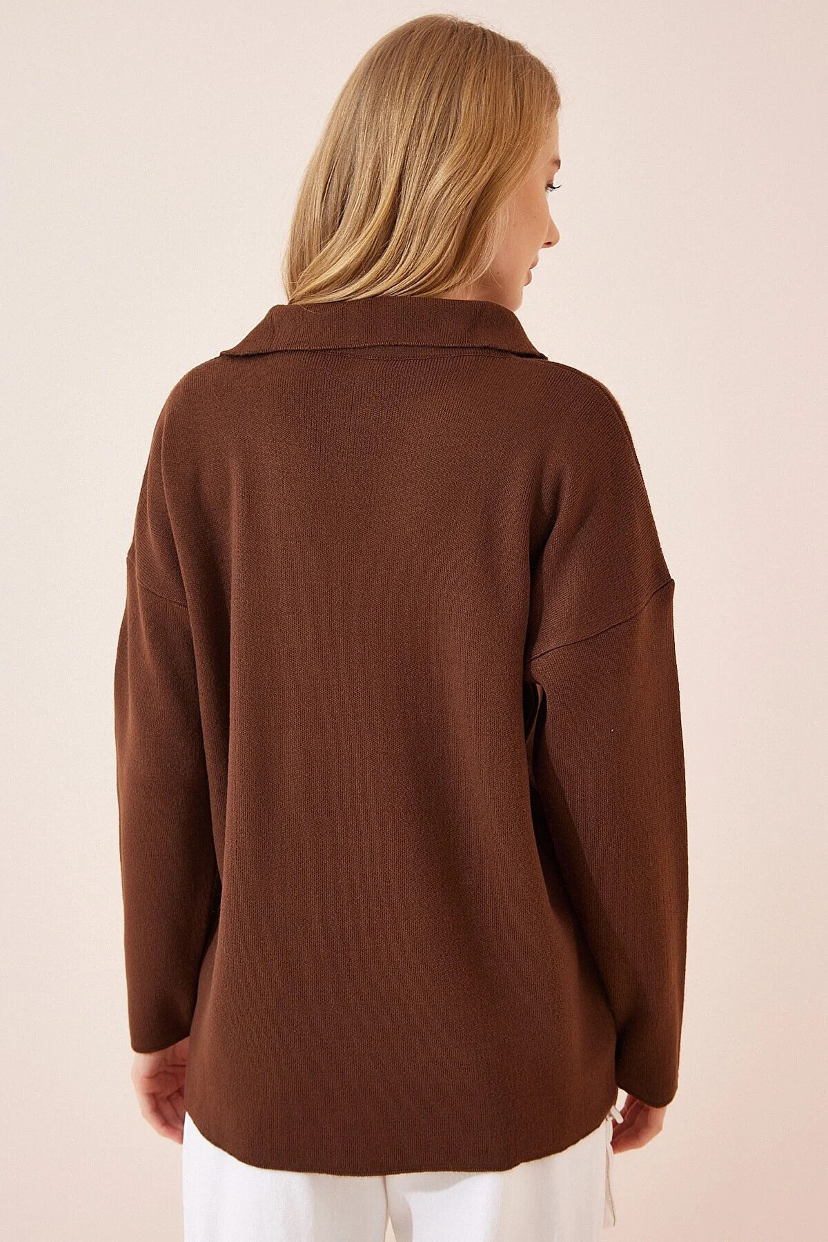 Kadın Kahverengi  Polo Yaka Fermuarlı Oversize Triko Kazak  HZL23W-BD1101441